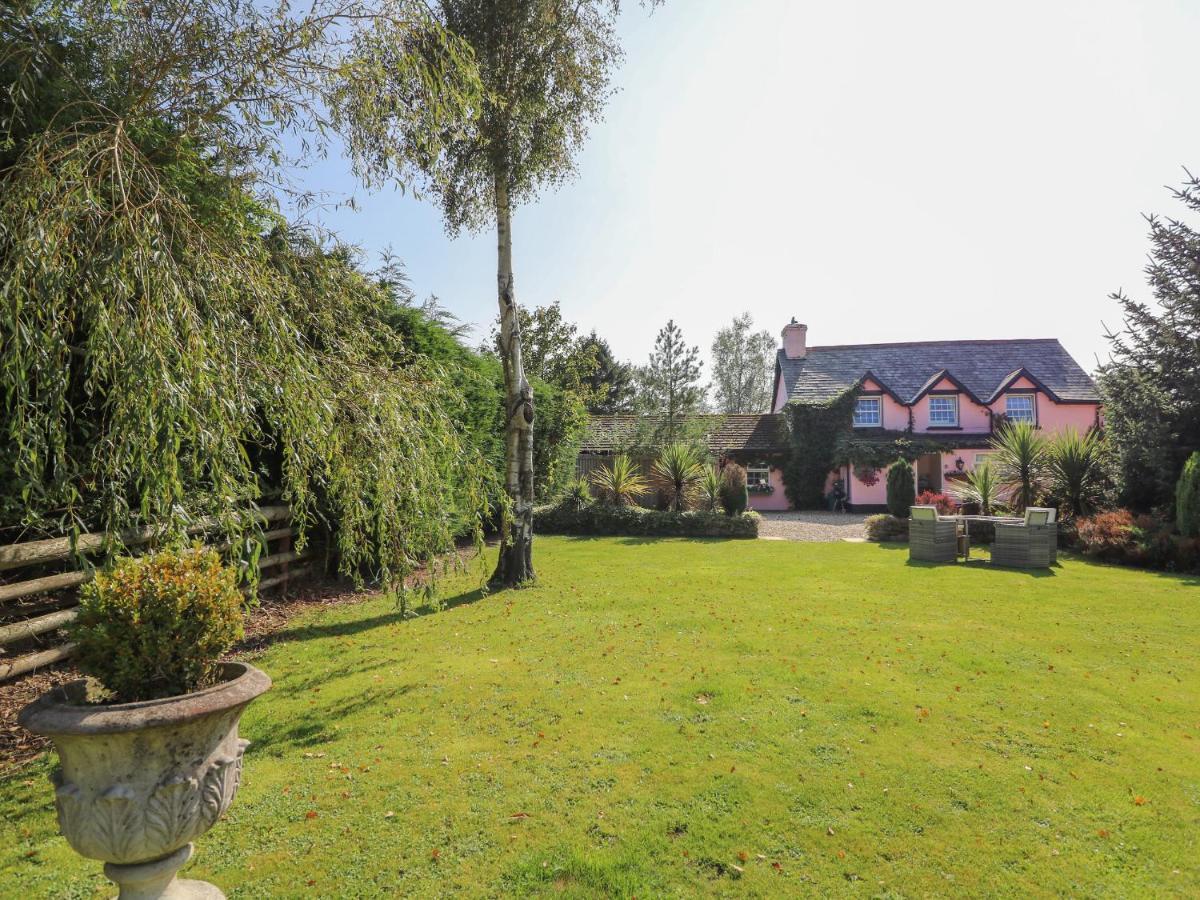 Park House Villa Llandrindod Wells Luaran gambar