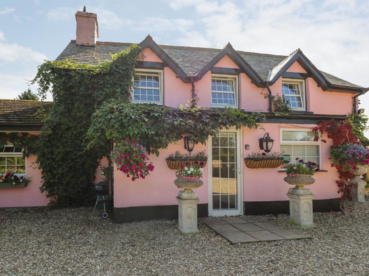 Park House Villa Llandrindod Wells Luaran gambar